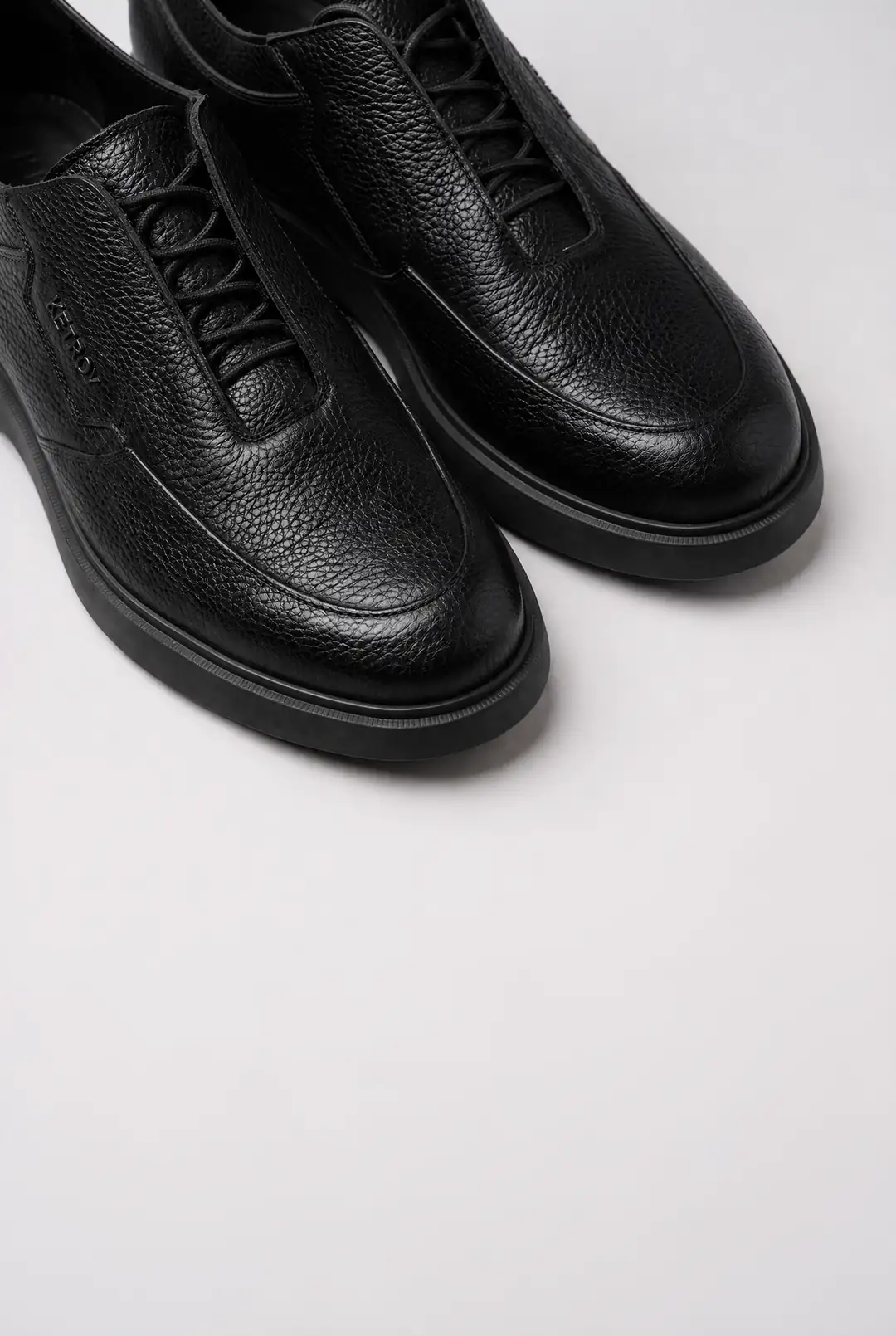Modern Deri Sneaker ürün görseli (3/7)