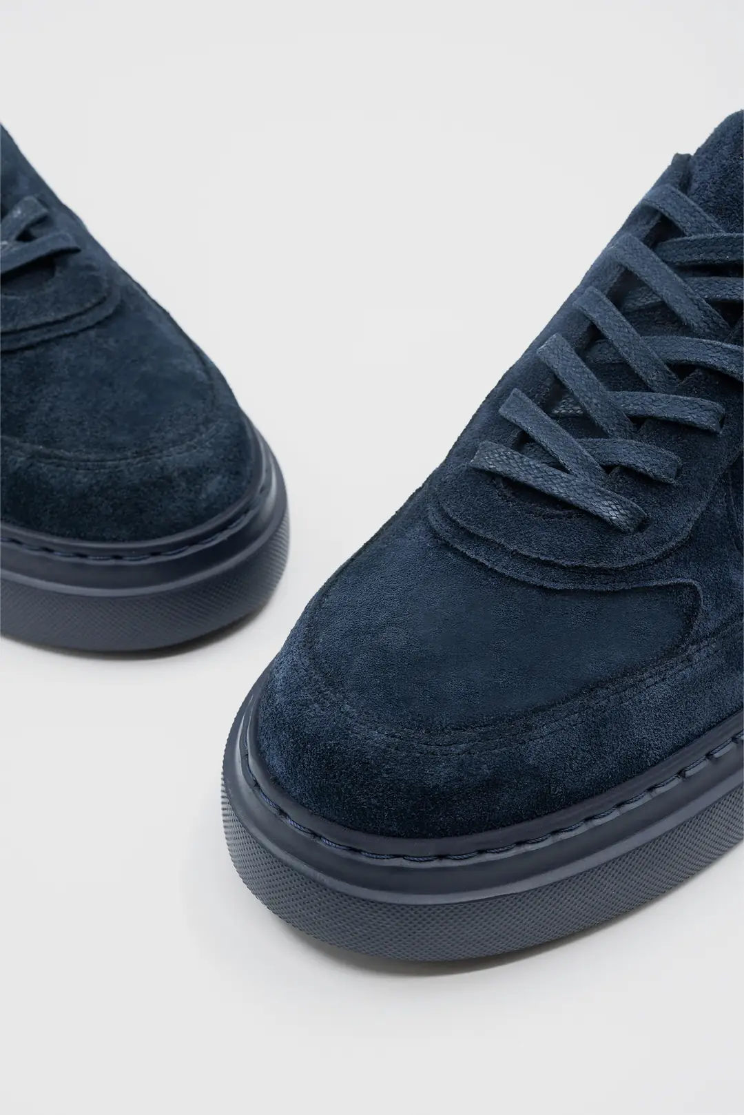 Süet Deri Sneaker ürün görseli (3/7)