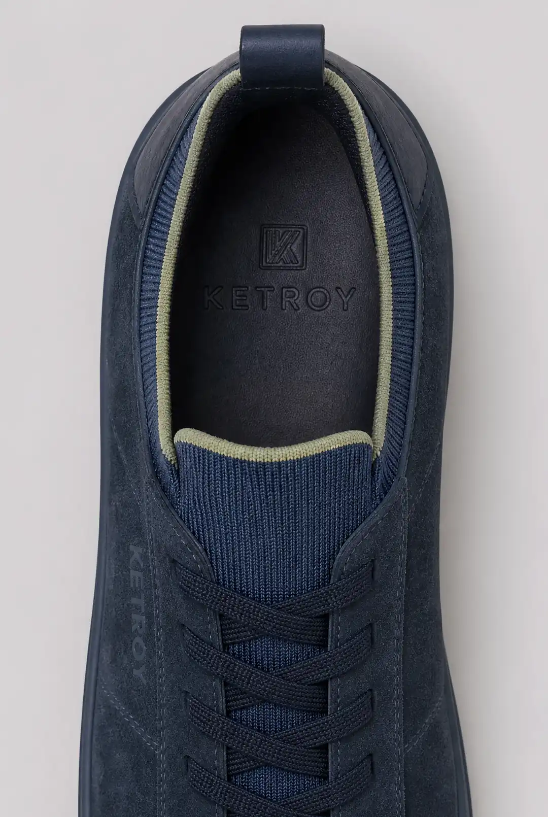 Zamansız Süet Sneaker ürün görseli (4/7)