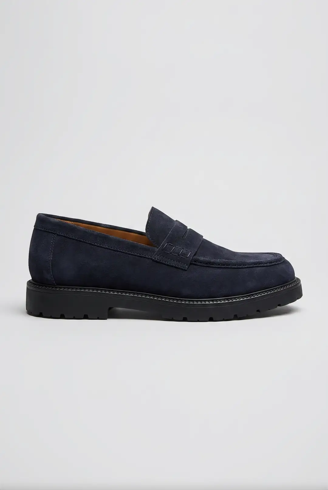 Zamansız Süet Sneaker ürün görseli (7/7)