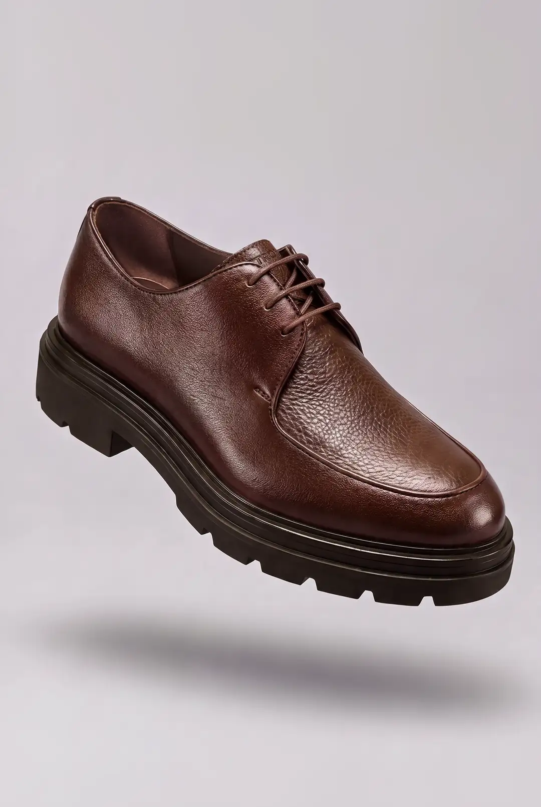 Kalın Tabanlı Şehir Sneaker ürün görseli (2/7)
