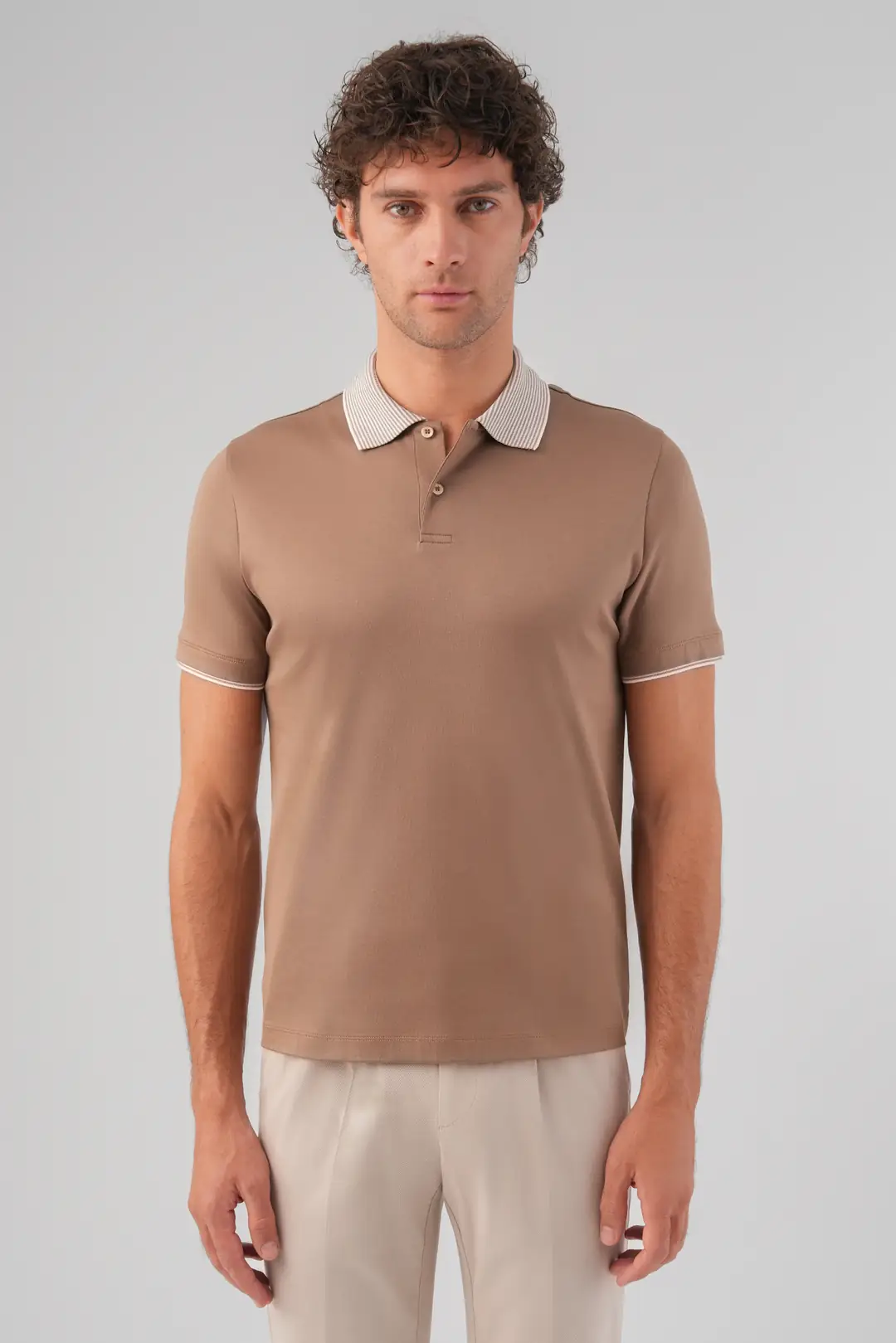  Çizgili Yaka Polo T-Shirt